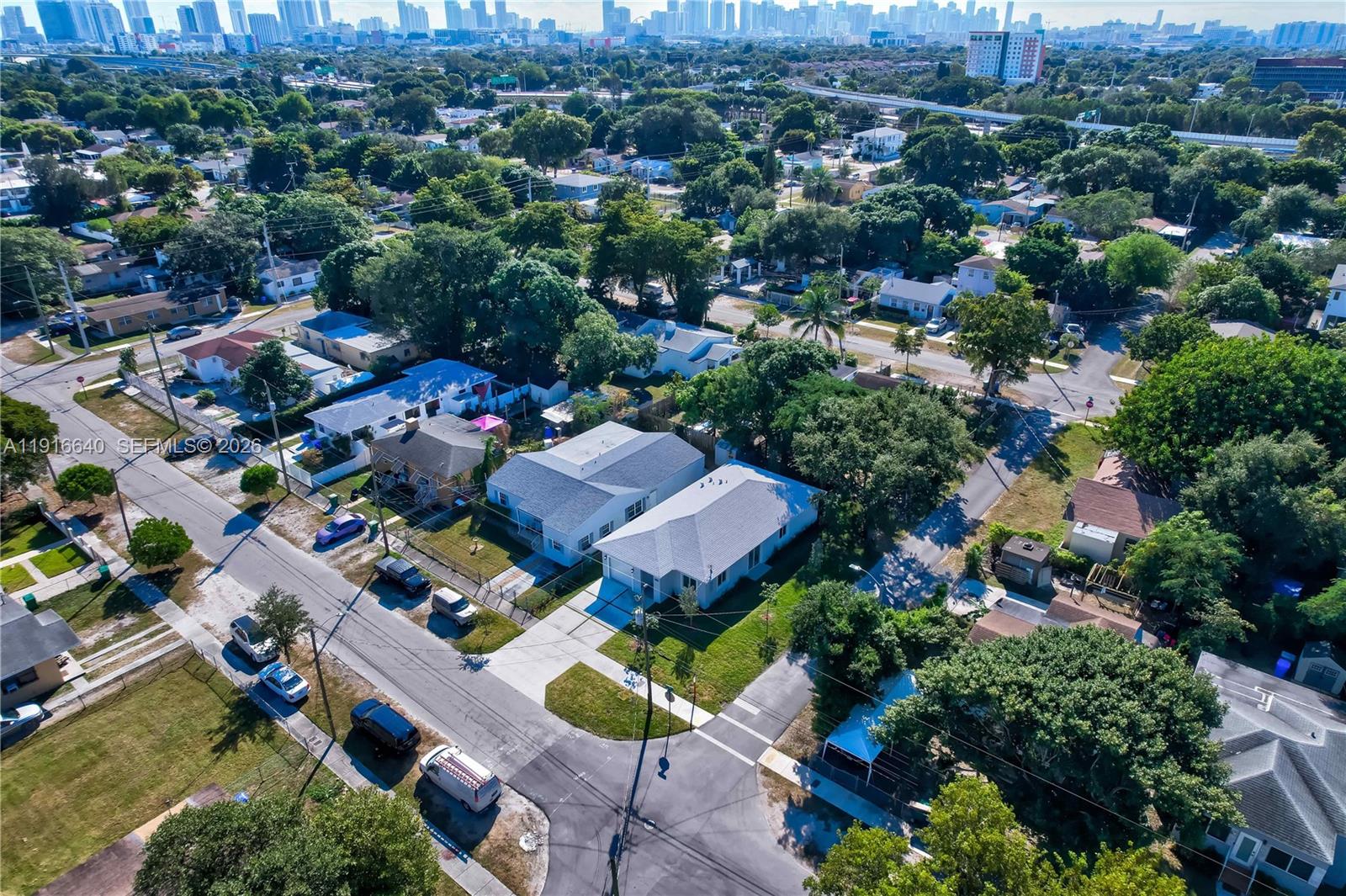 N MIAMI ESTATES - Residential