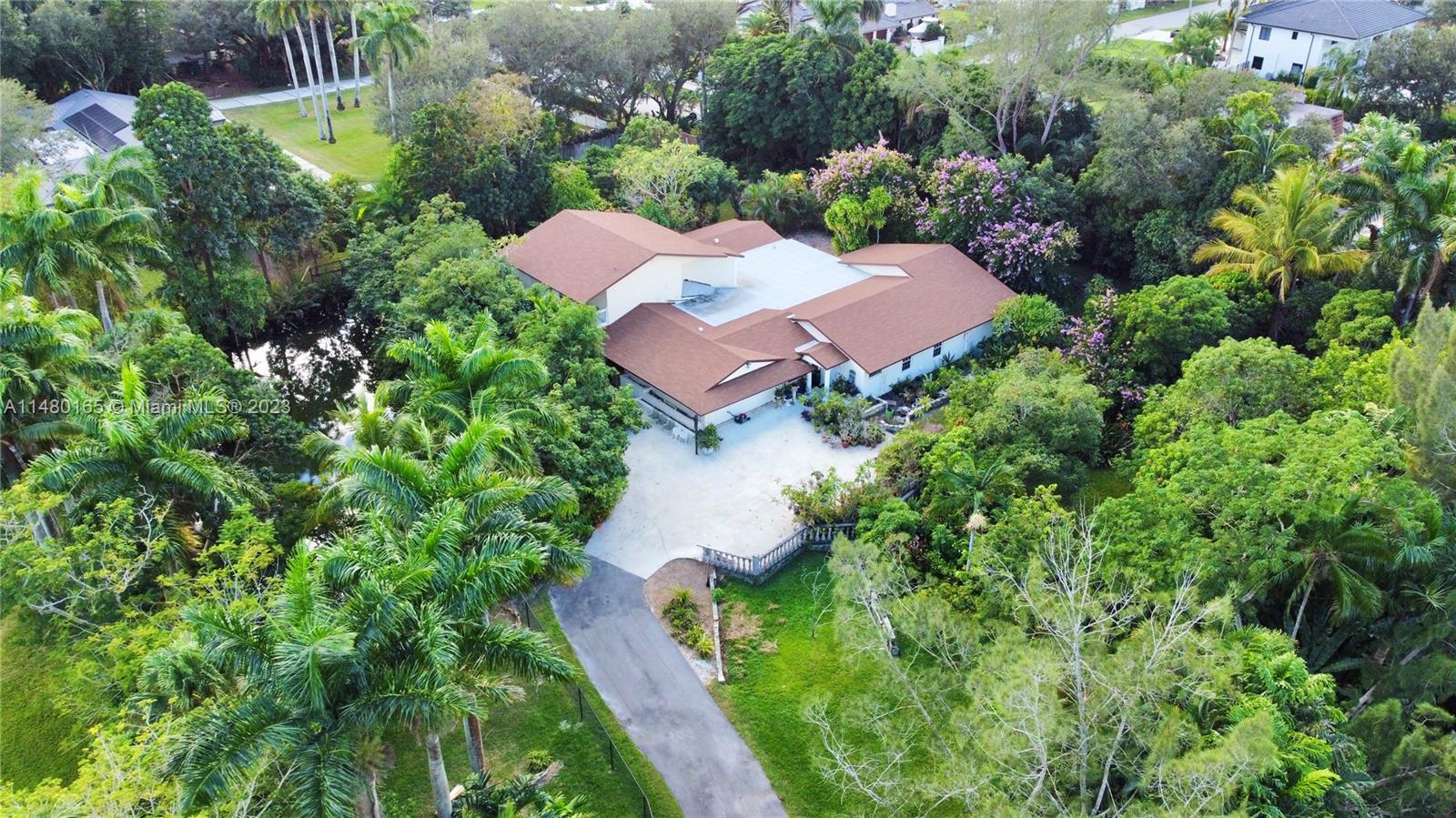 Property for Sale at 11500 Sw 26th St St, Davie, Broward County, Florida - Bedrooms: 6 
Bathrooms: 3  - $1,585,000