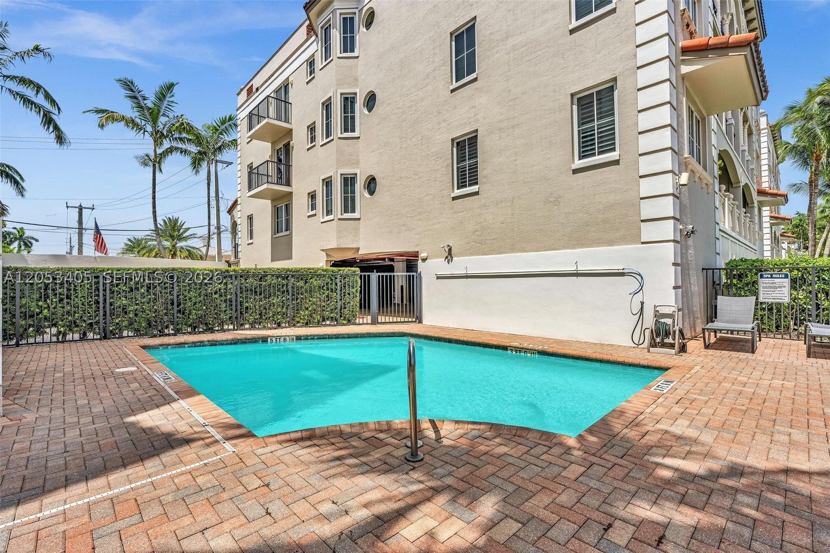 1500 SE 12th St 1A