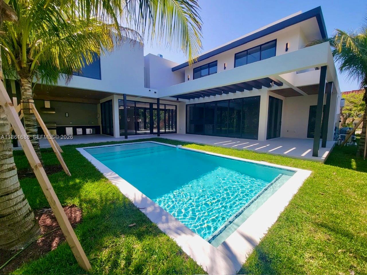 OAK HEIGHTS - Residential