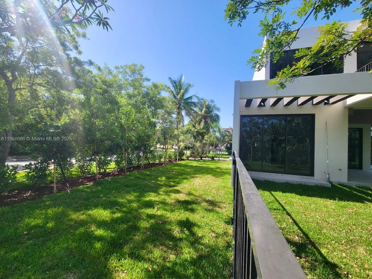 OAK HEIGHTS - Residential