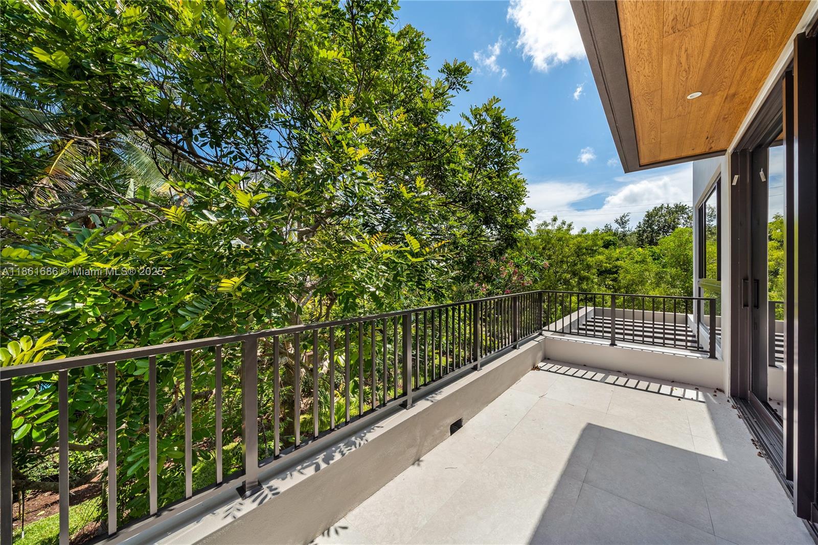 OAK HEIGHTS - Residential