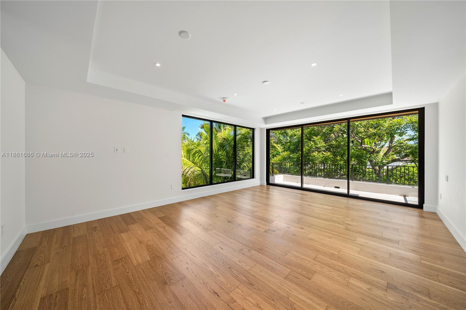 OAK HEIGHTS - Residential