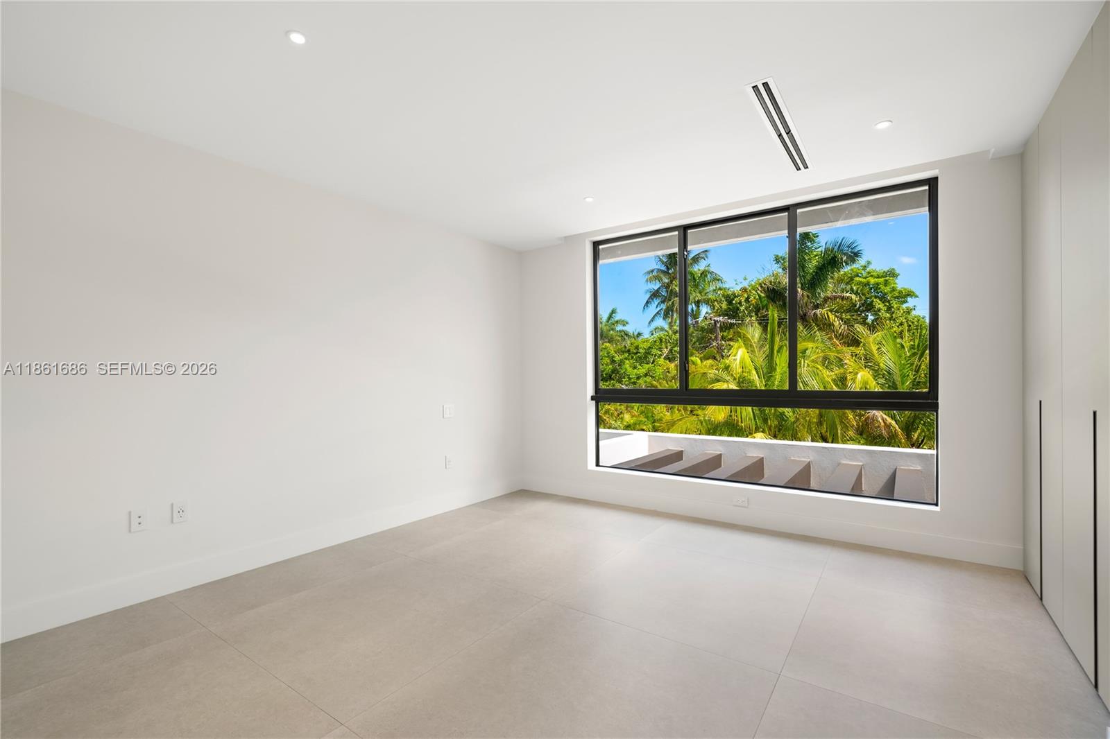 OAK HEIGHTS - Residential
