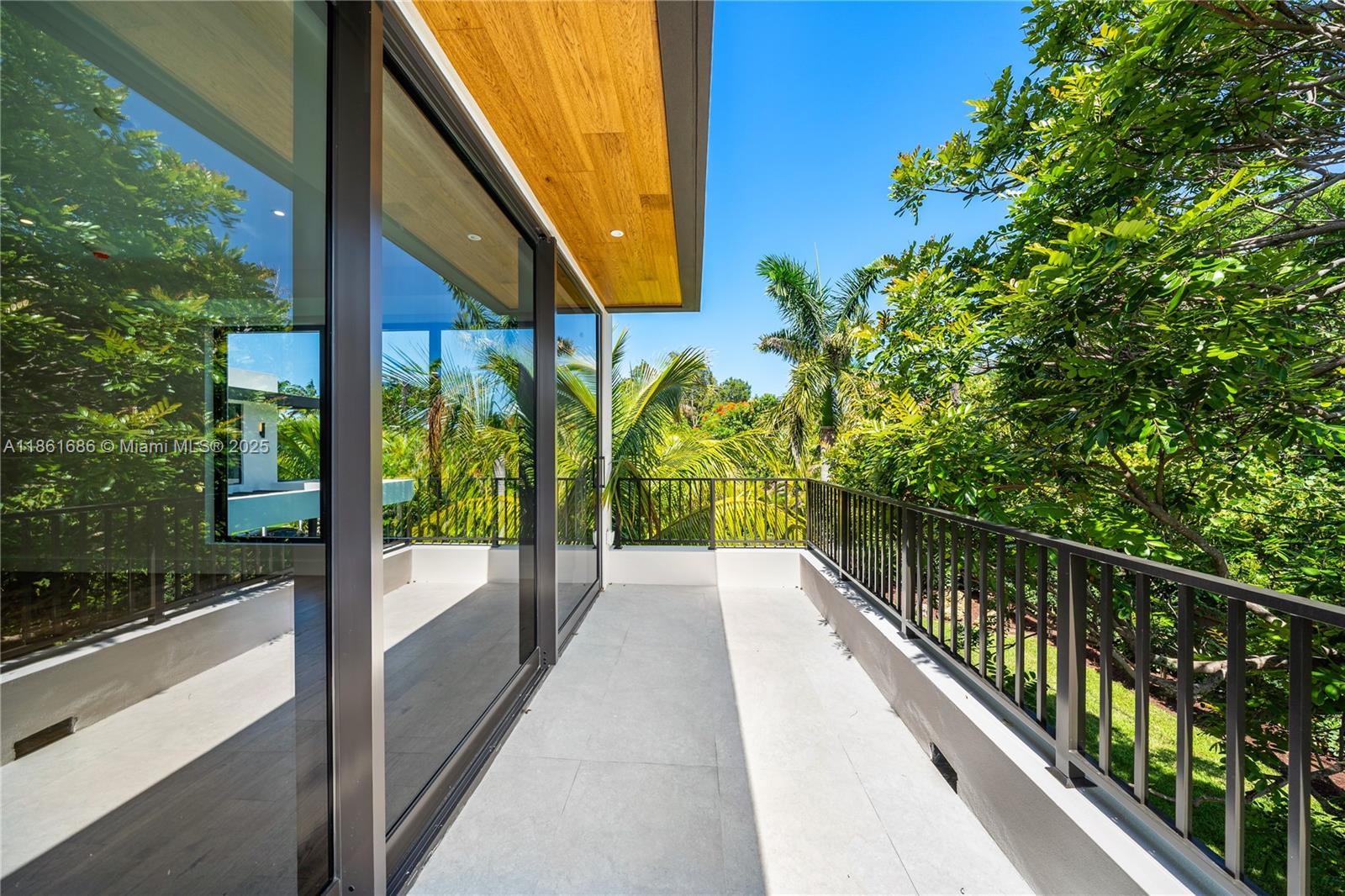 OAK HEIGHTS - Residential