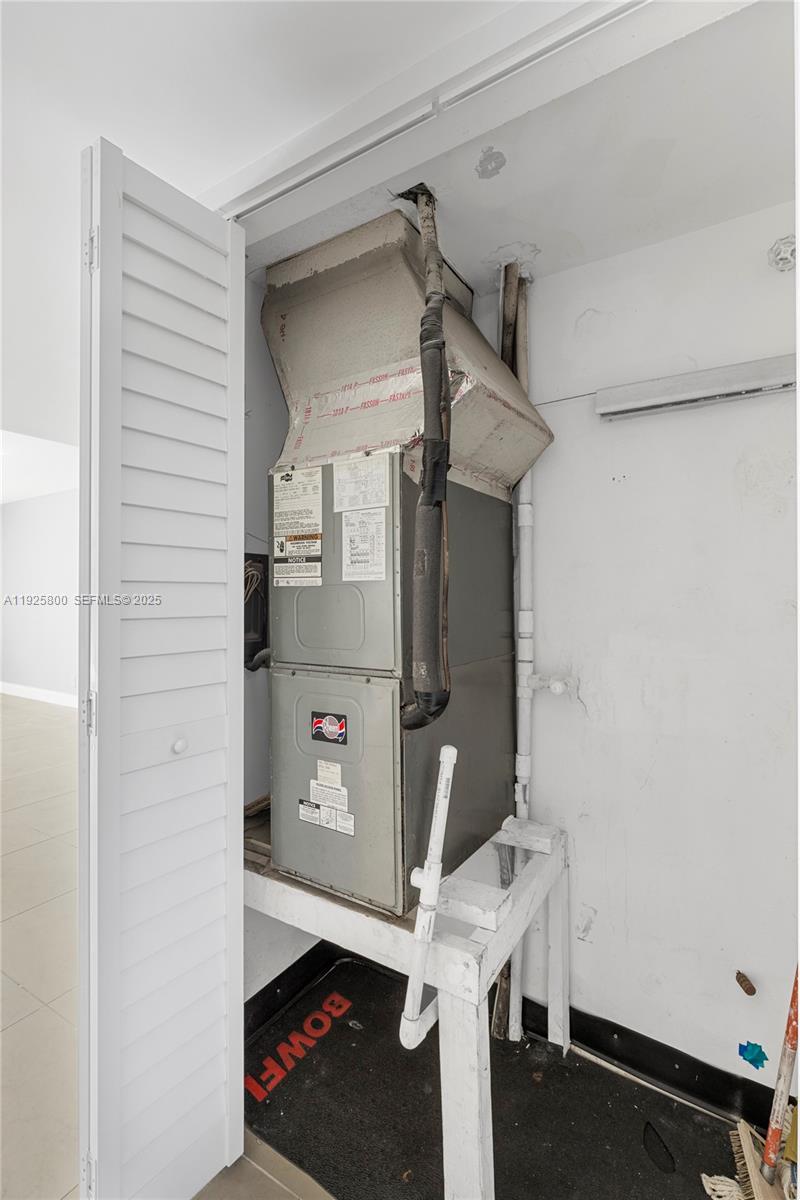 FOUNTAINS OF JACARANDA CO - Residential