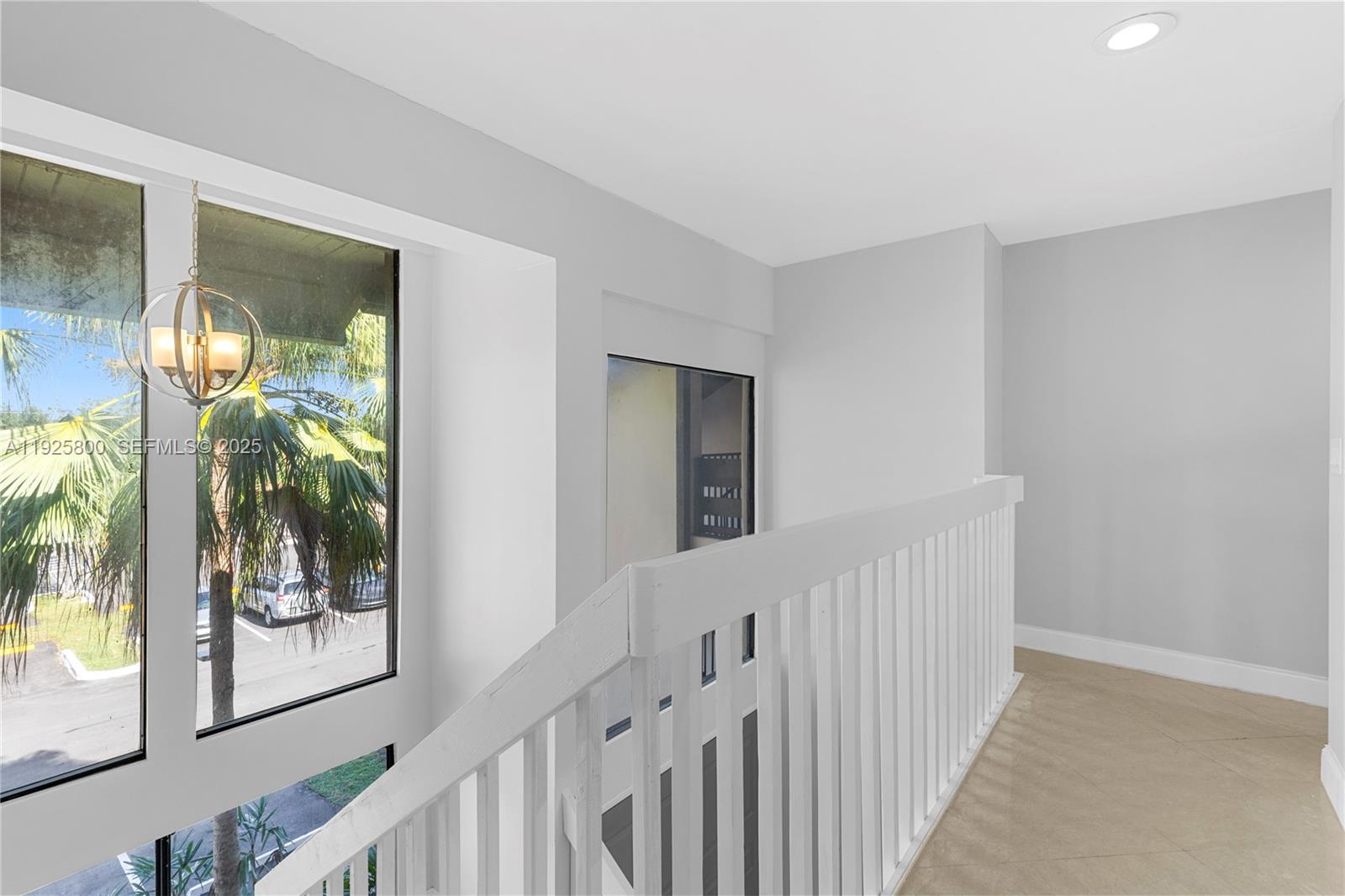 FOUNTAINS OF JACARANDA CO - Residential