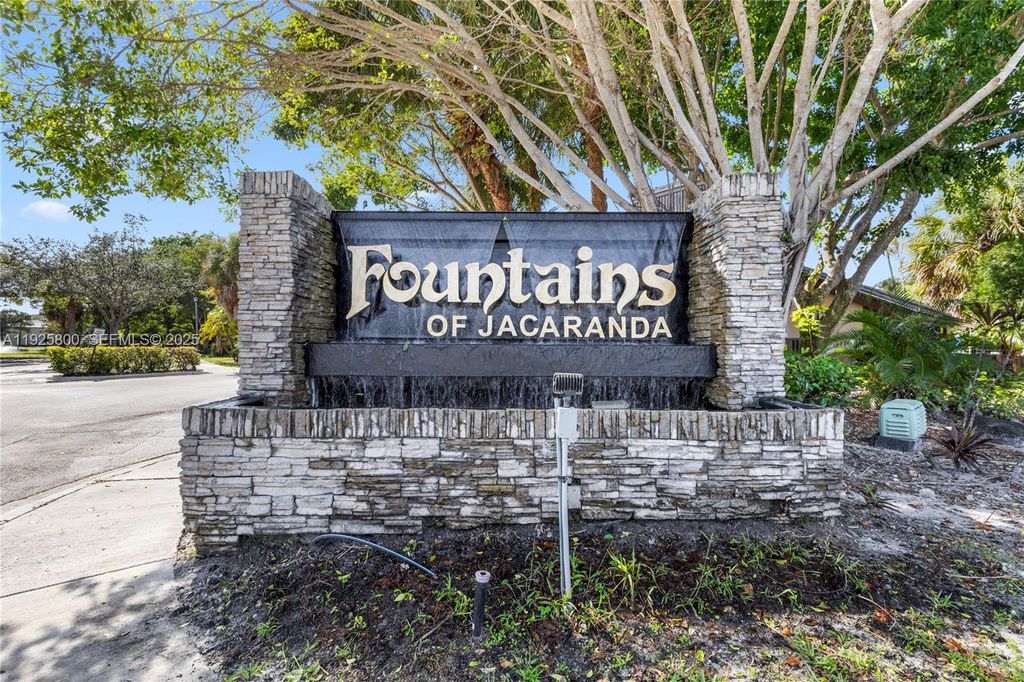 Photo of 120 SW 96th Ter #204, Plantation, FL 33324 (MLS # A11925800)
