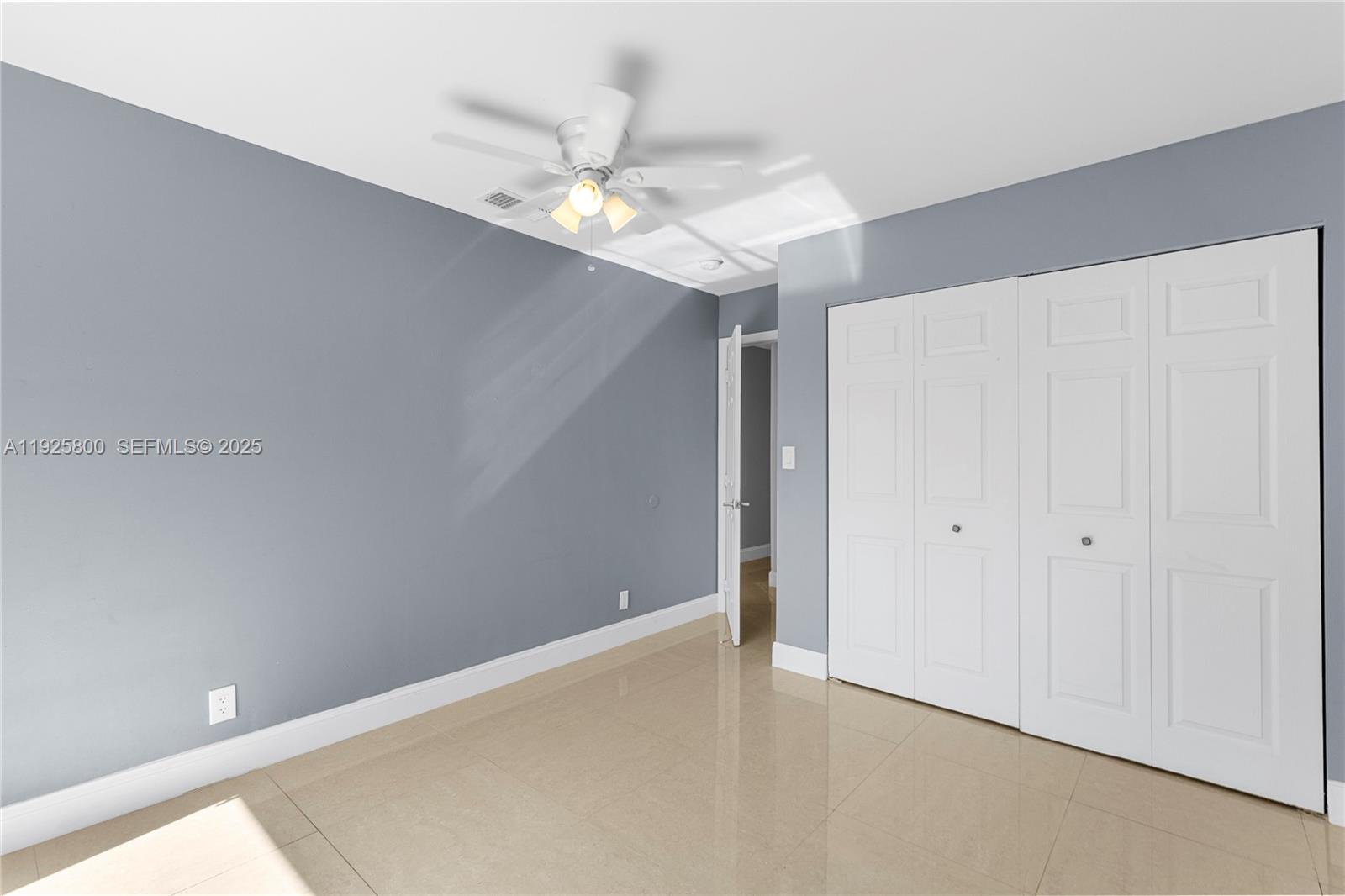 FOUNTAINS OF JACARANDA CO - Residential