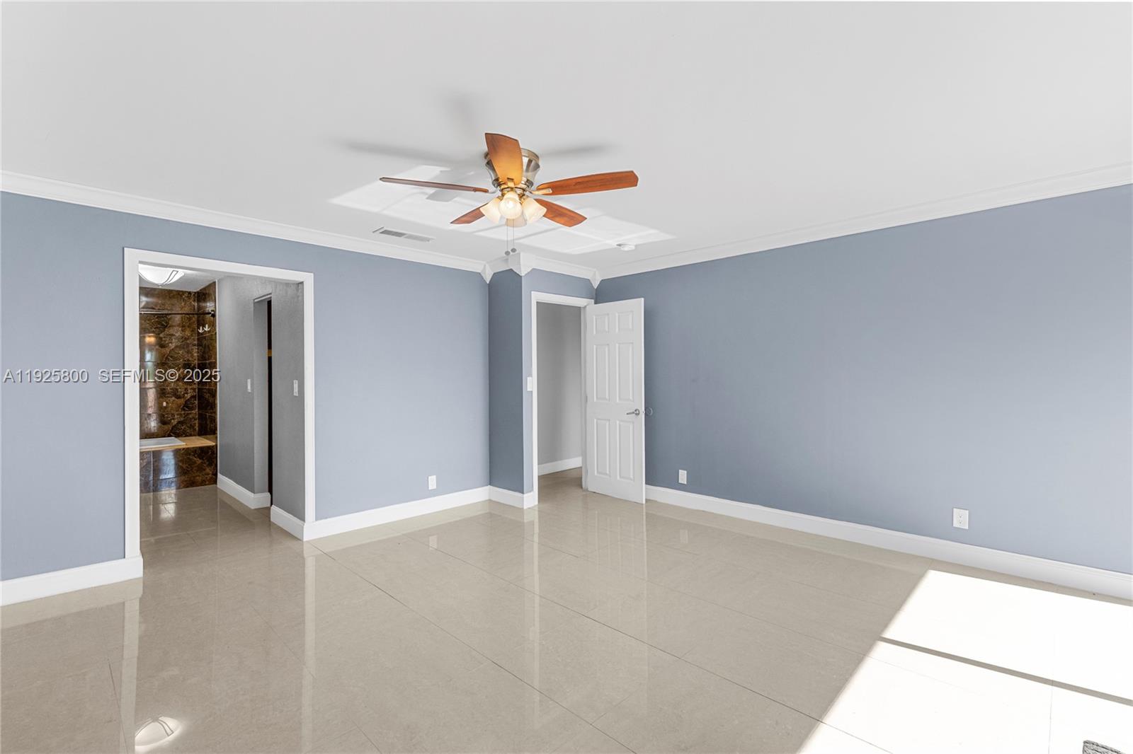 FOUNTAINS OF JACARANDA CO - Residential