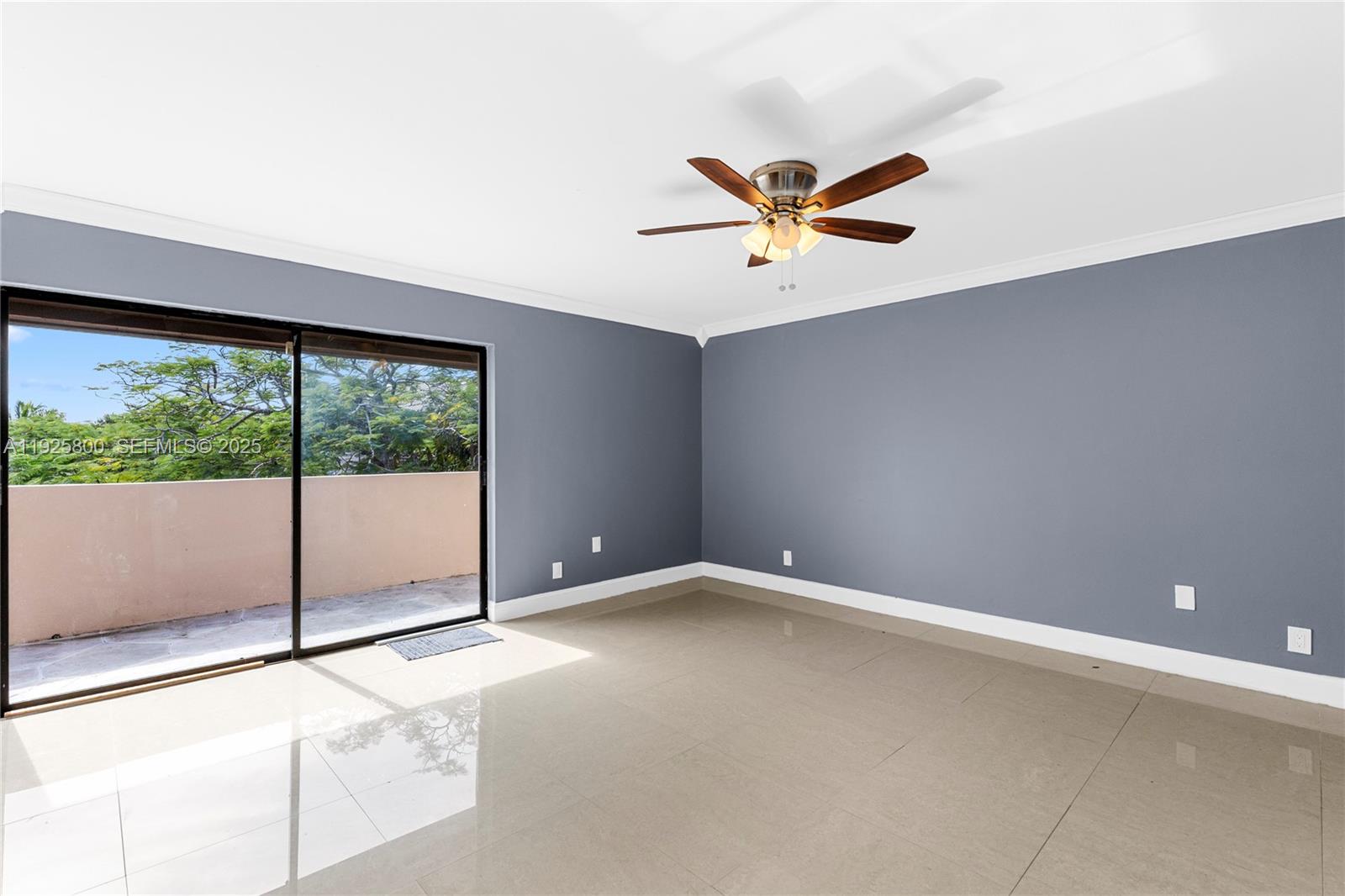 FOUNTAINS OF JACARANDA CO - Residential