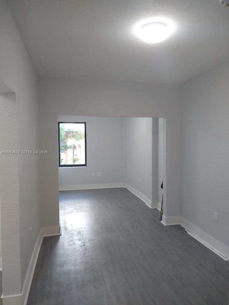 75 Glen Royal Pkwy 3