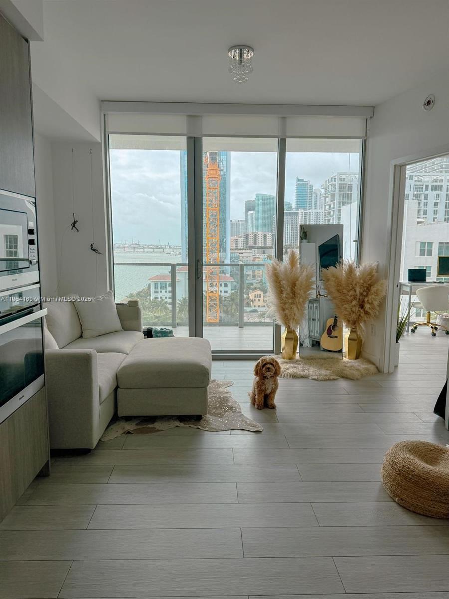 Live the Miami lifestyle at Biscayne Beach! This stunning 1 bed / 2 bath condo offers panoramic Biscayne Bay views from every room and a large balcony perfect for entertaining. Featuring sleek finishes, a chef’s kitchen, and a luxurious master suite, this home is a true gem. Enjoy five-star amenities: private beach club, pool, gym, spa, tennis, and more — all in the heart of Edgewater, just steps from Wynwood and the Design District.