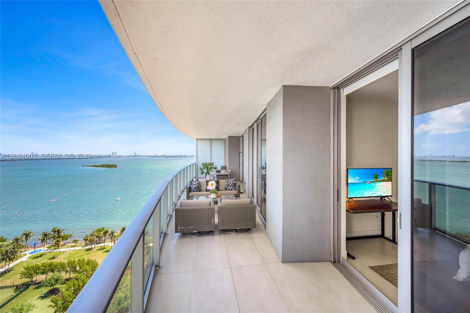 ARIA ON THE BAY CONDO - Residential Lease