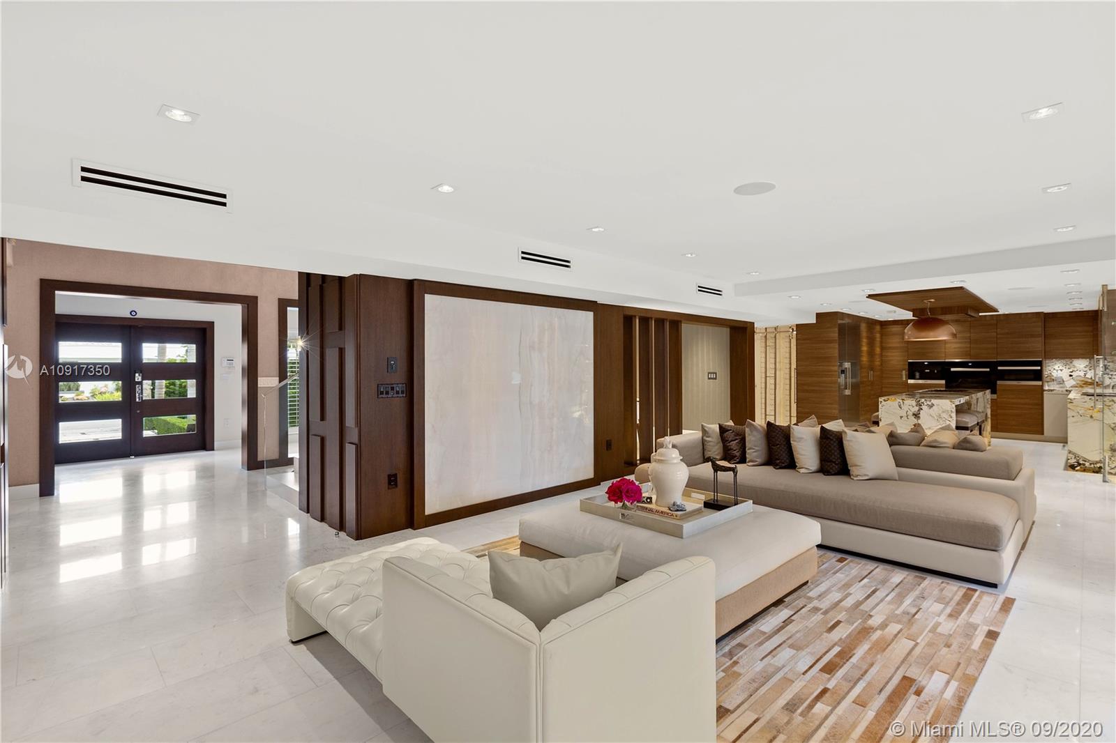 BAY HARBOR ISLAND - Residential