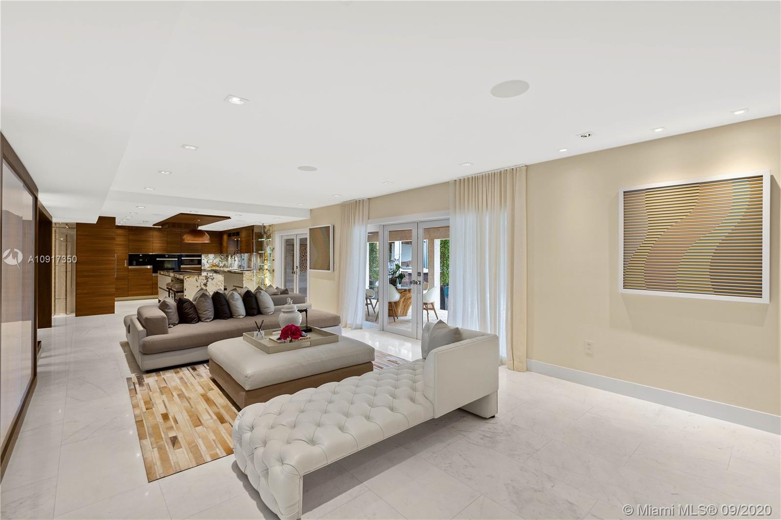 BAY HARBOR ISLAND - Residential
