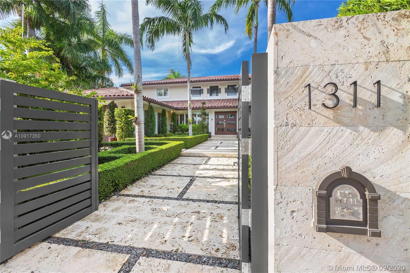 BAY HARBOR ISLAND - Residential