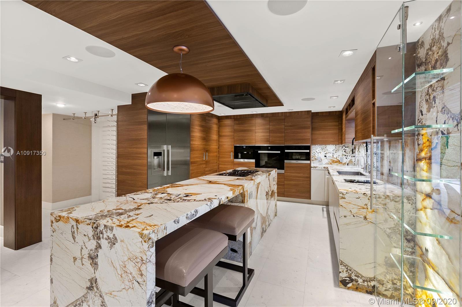 BAY HARBOR ISLAND - Residential