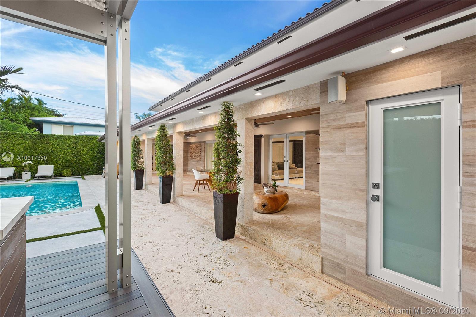BAY HARBOR ISLAND - Residential