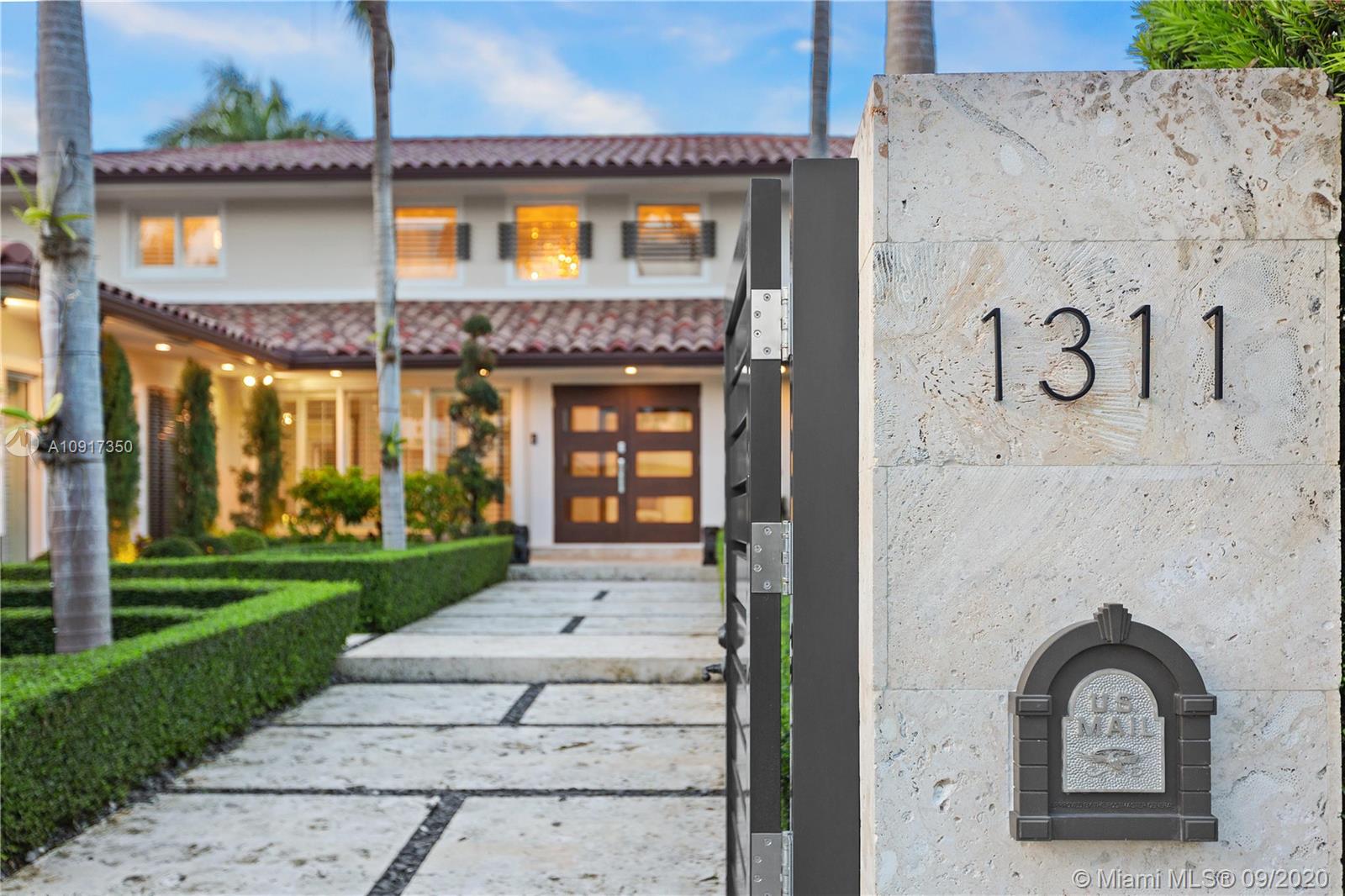 BAY HARBOR ISLAND - Residential
