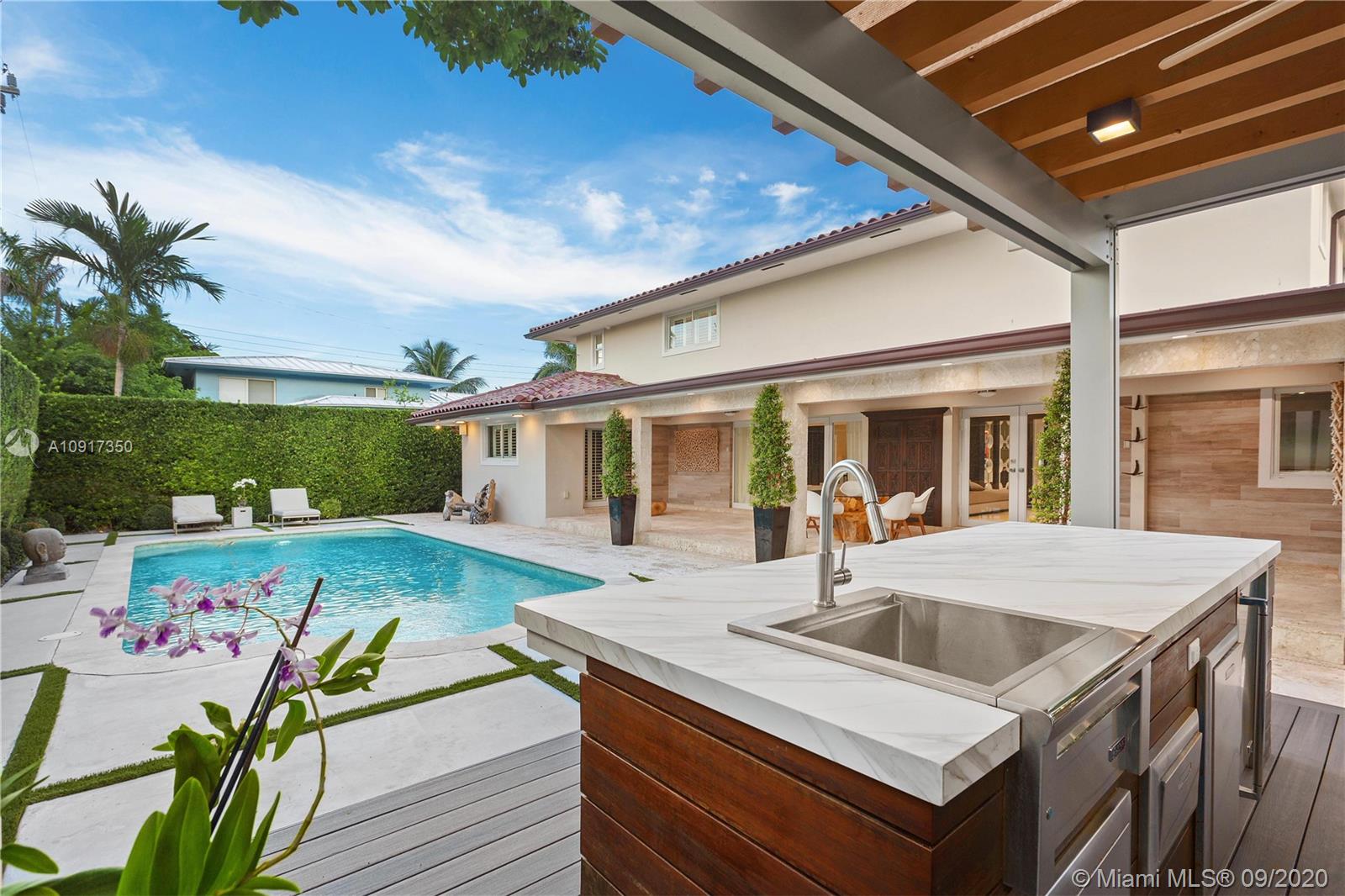 BAY HARBOR ISLAND - Residential