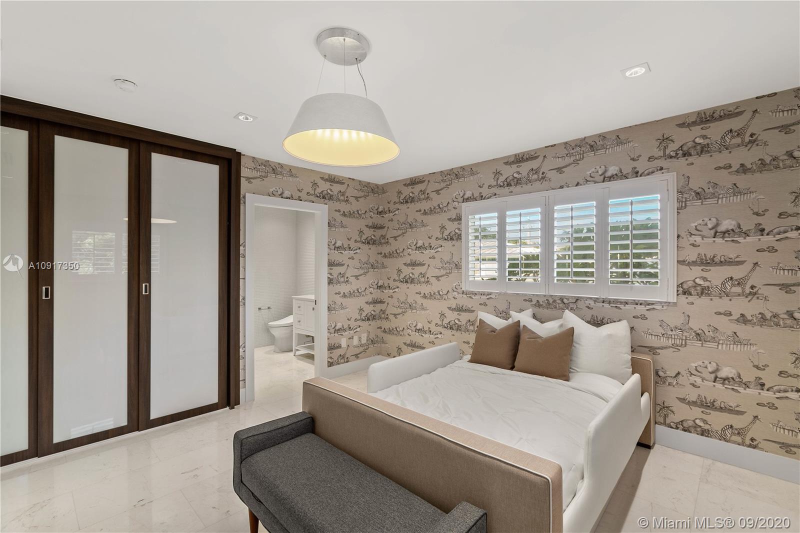 BAY HARBOR ISLAND - Residential