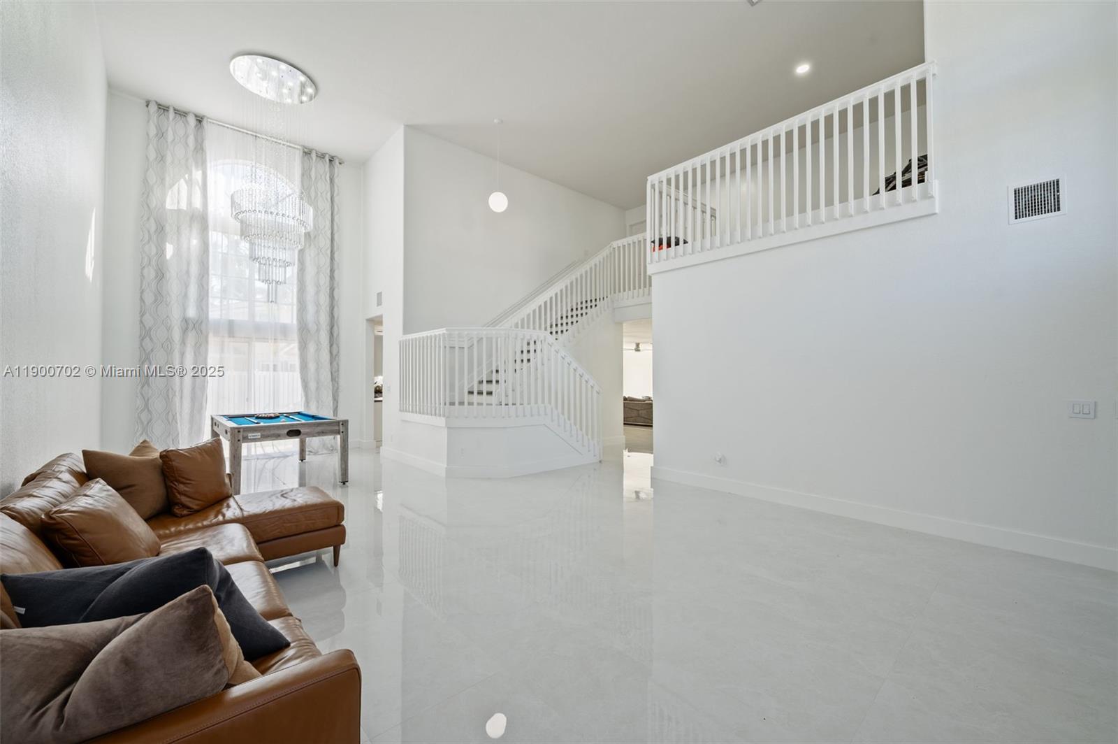 SILVER SHORES (PARCELS H - Residential