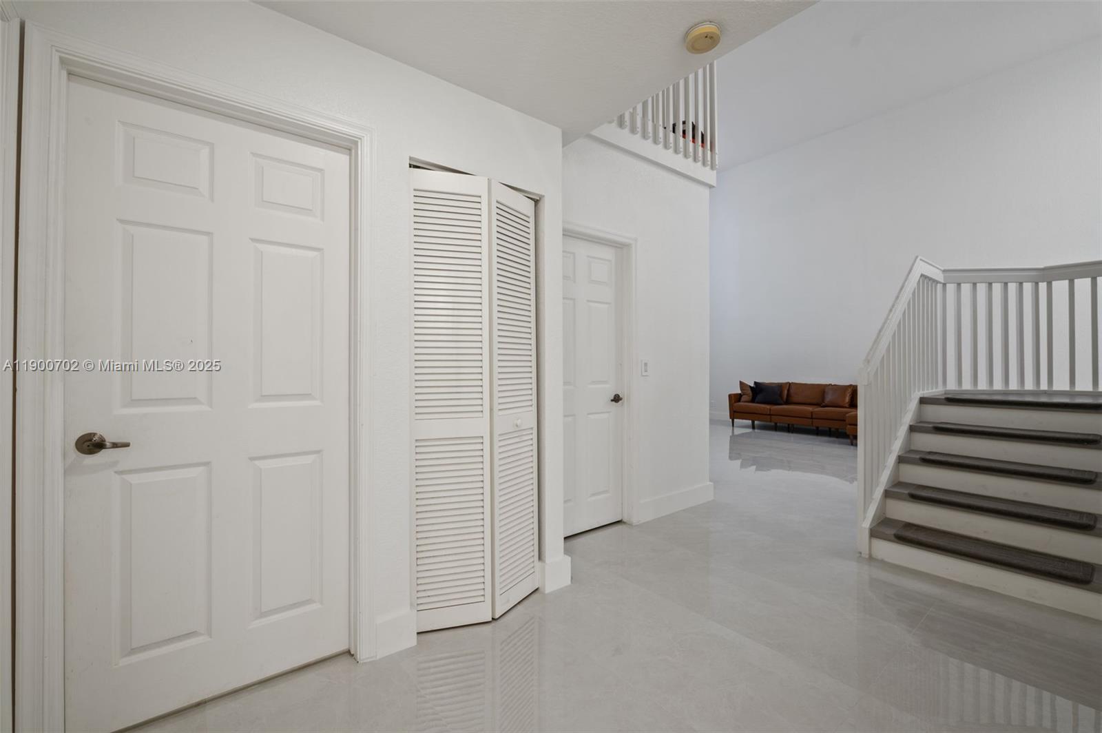 SILVER SHORES (PARCELS H - Residential