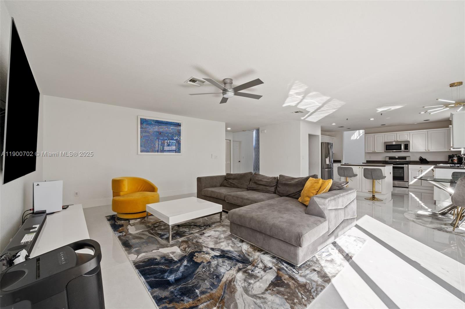 SILVER SHORES (PARCELS H - Residential