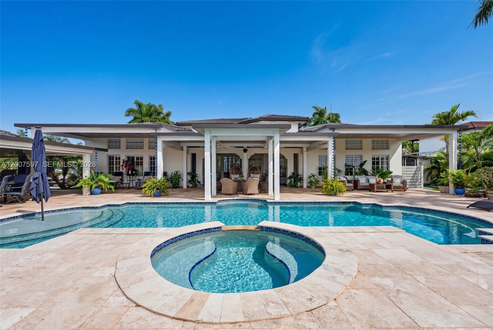 RENAISSANCE RANCHES - Residential