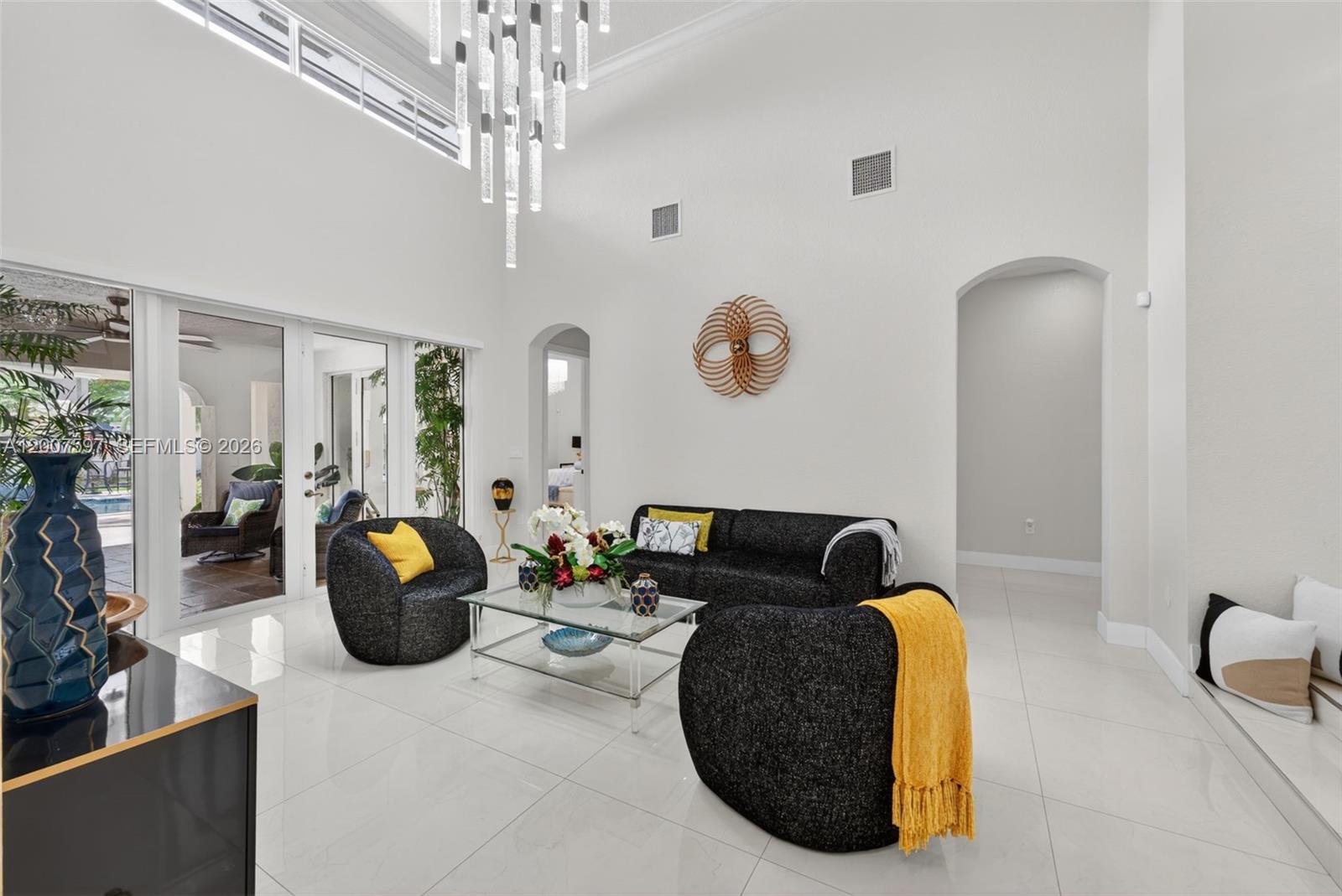 RENAISSANCE RANCHES - Residential