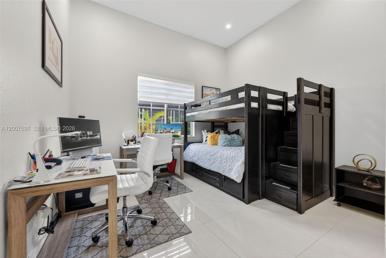 RENAISSANCE RANCHES - Residential