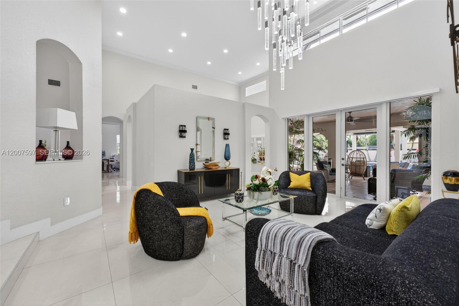 RENAISSANCE RANCHES - Residential