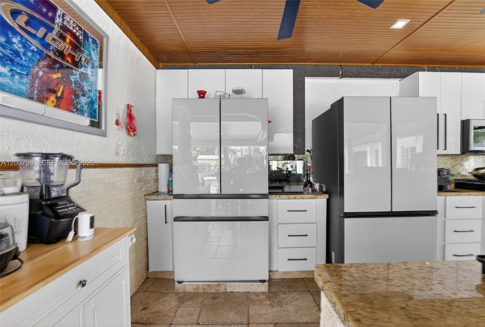 RENAISSANCE RANCHES - Residential