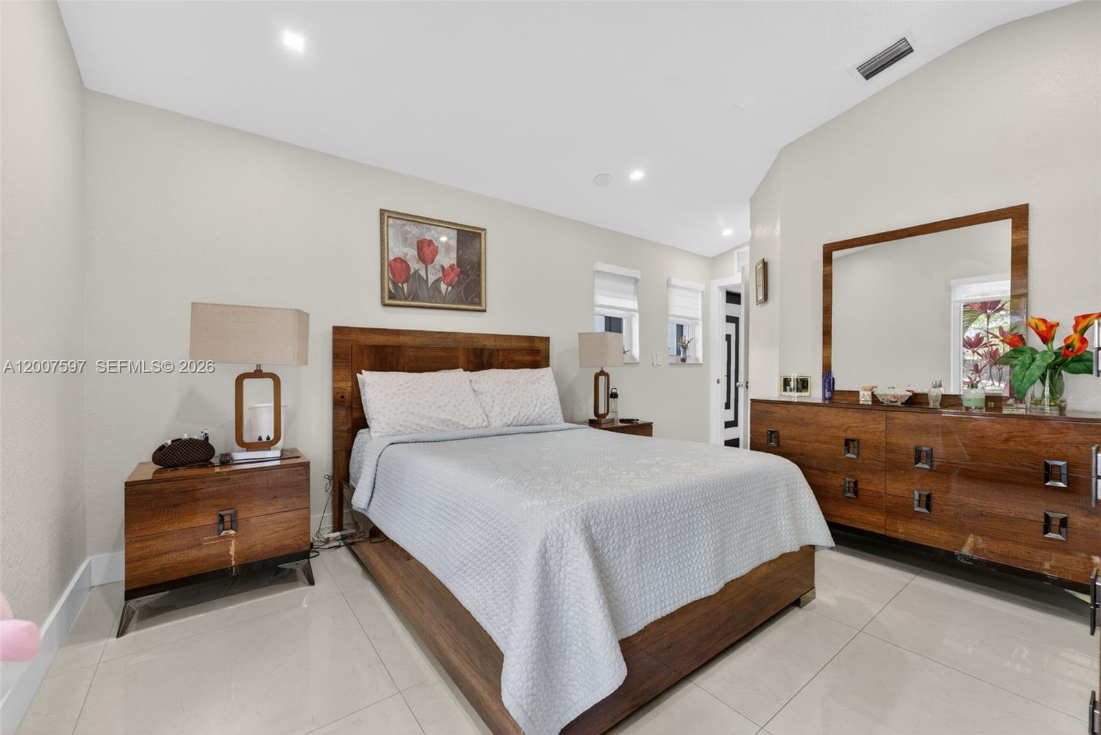 RENAISSANCE RANCHES - Residential