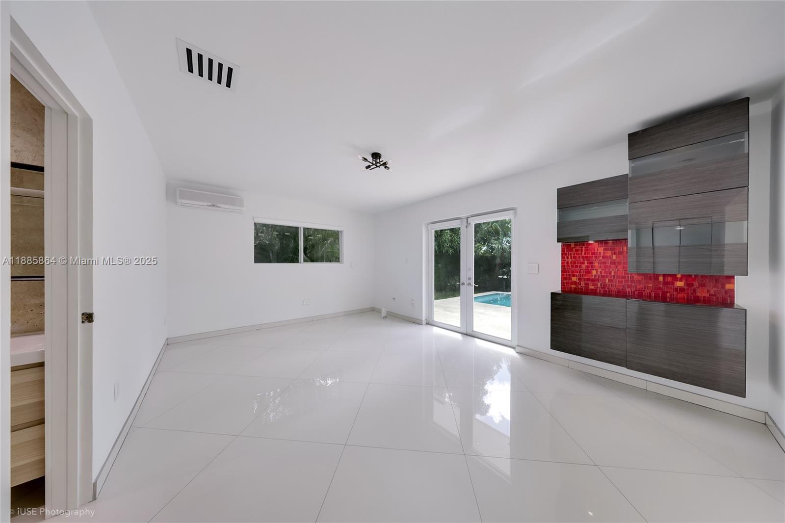 BISCAYNE ISL - Residential Lease