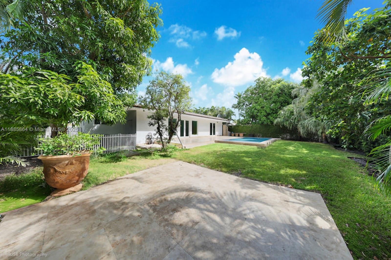 BISCAYNE ISL - Residential Lease
