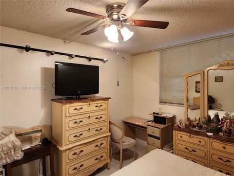 Tiny photo for 900 Colony Point Cir #107, Pembroke Pines, FL 33026 (MLS # A12012354)