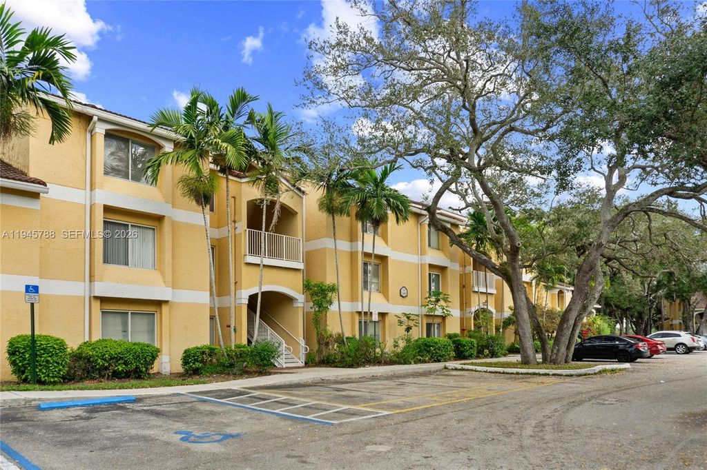 Photo of 2445 NW 33rd St #1416, Oakland Park, FL 33309 (MLS # A11945788)