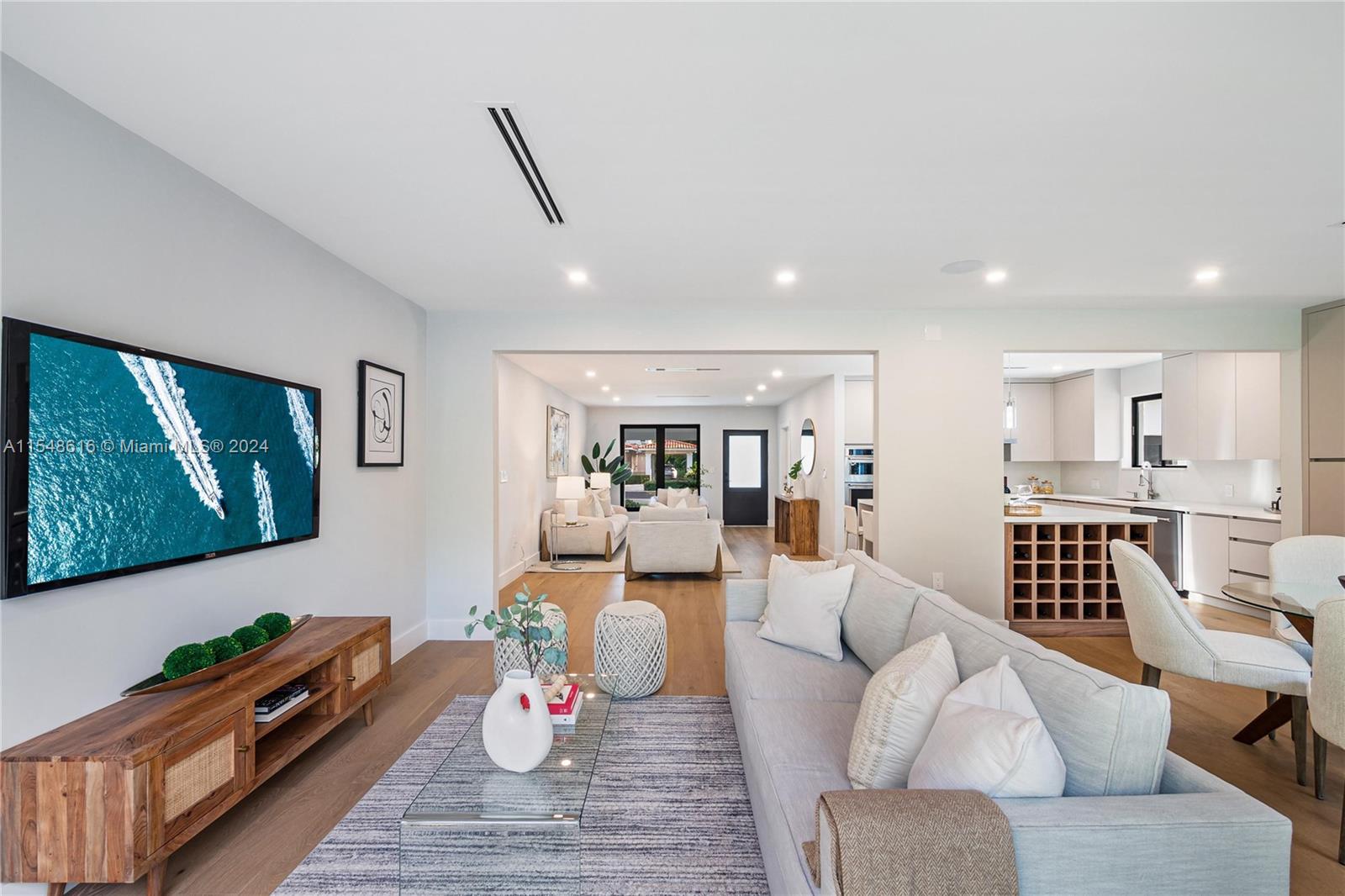 CORAL GABLES RIVIERA SEC - Residential