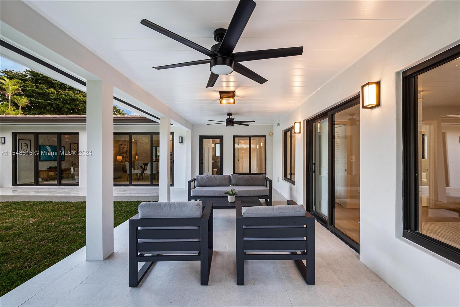 CORAL GABLES RIVIERA SEC - Residential