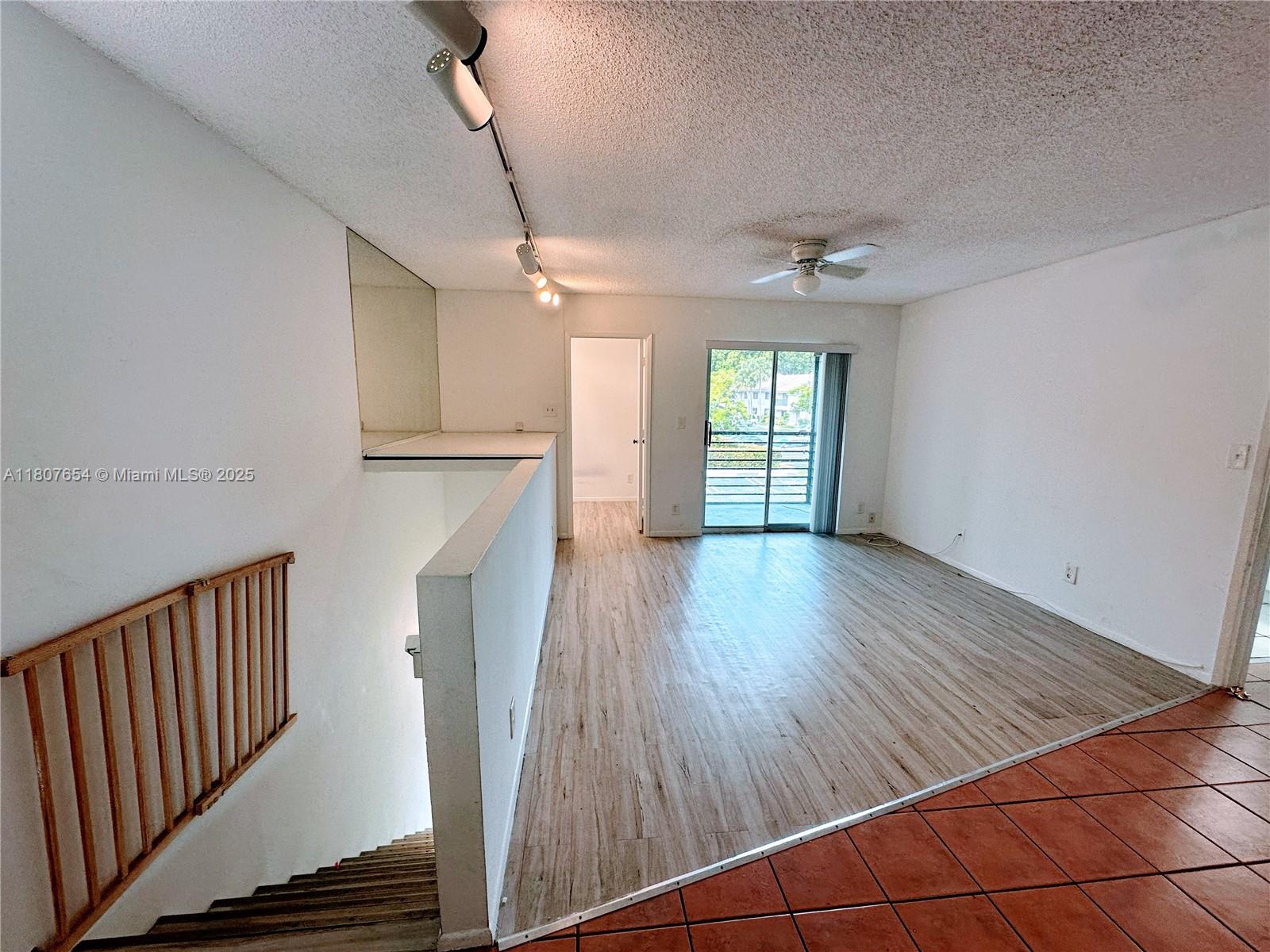 109 Gardens Dr 201, Pompano Beach, Broward County, Florida - 1 Bedrooms  
1 Bathrooms - 