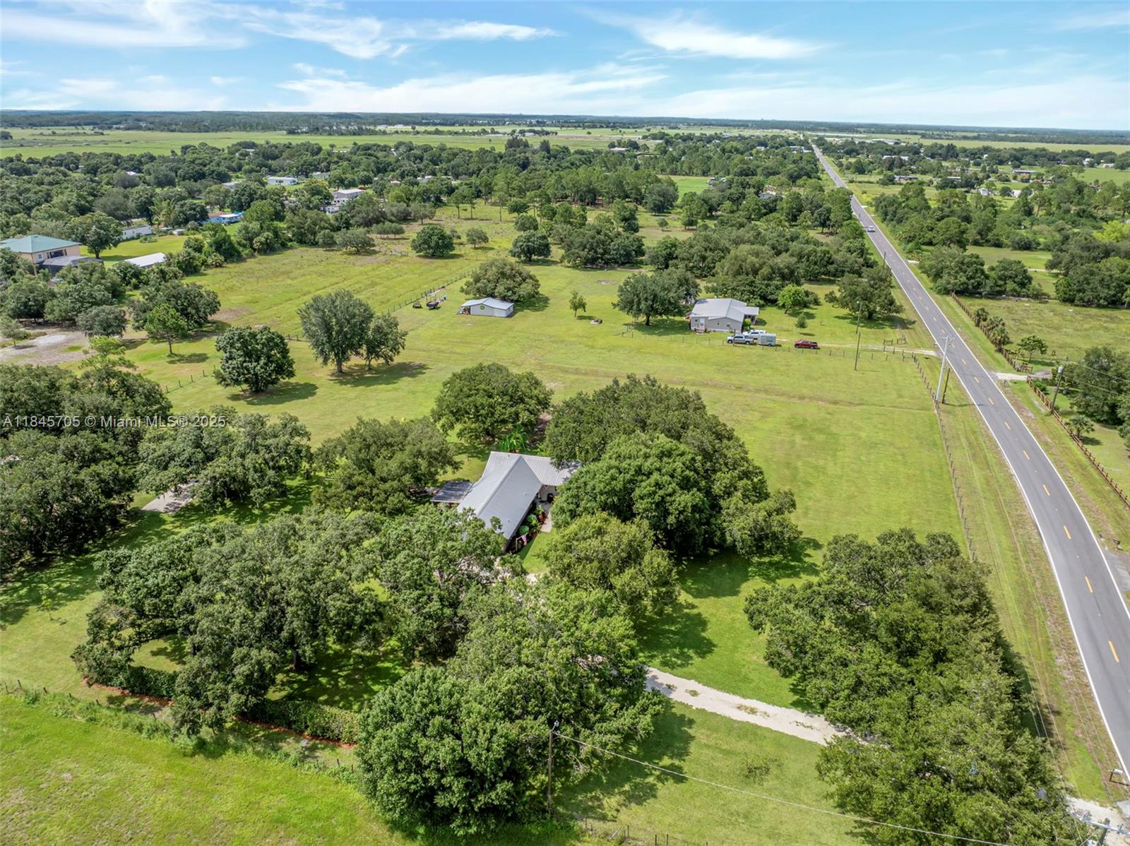 NORTH LABELLE GLADES - Residential