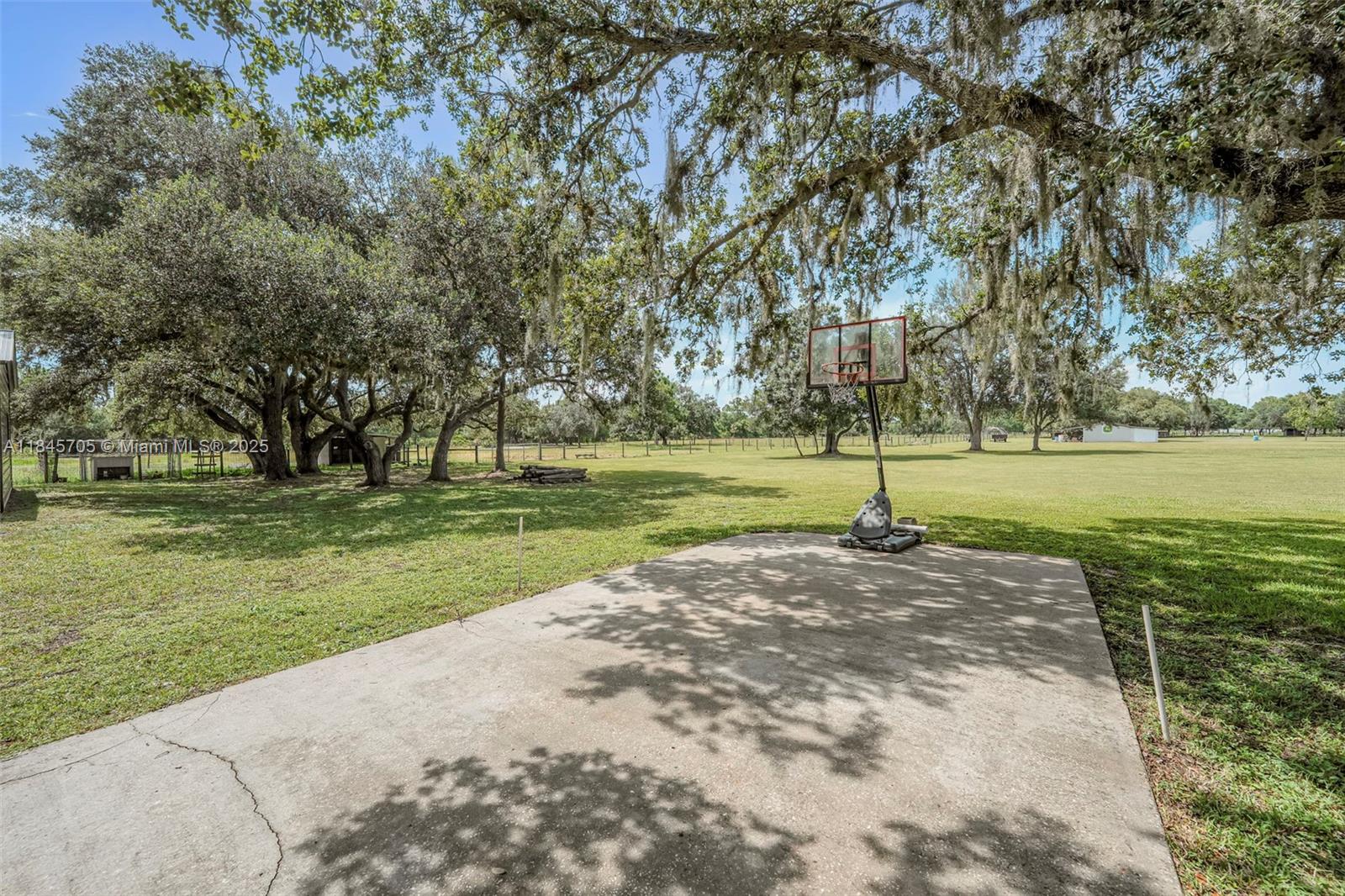 NORTH LABELLE GLADES - Residential