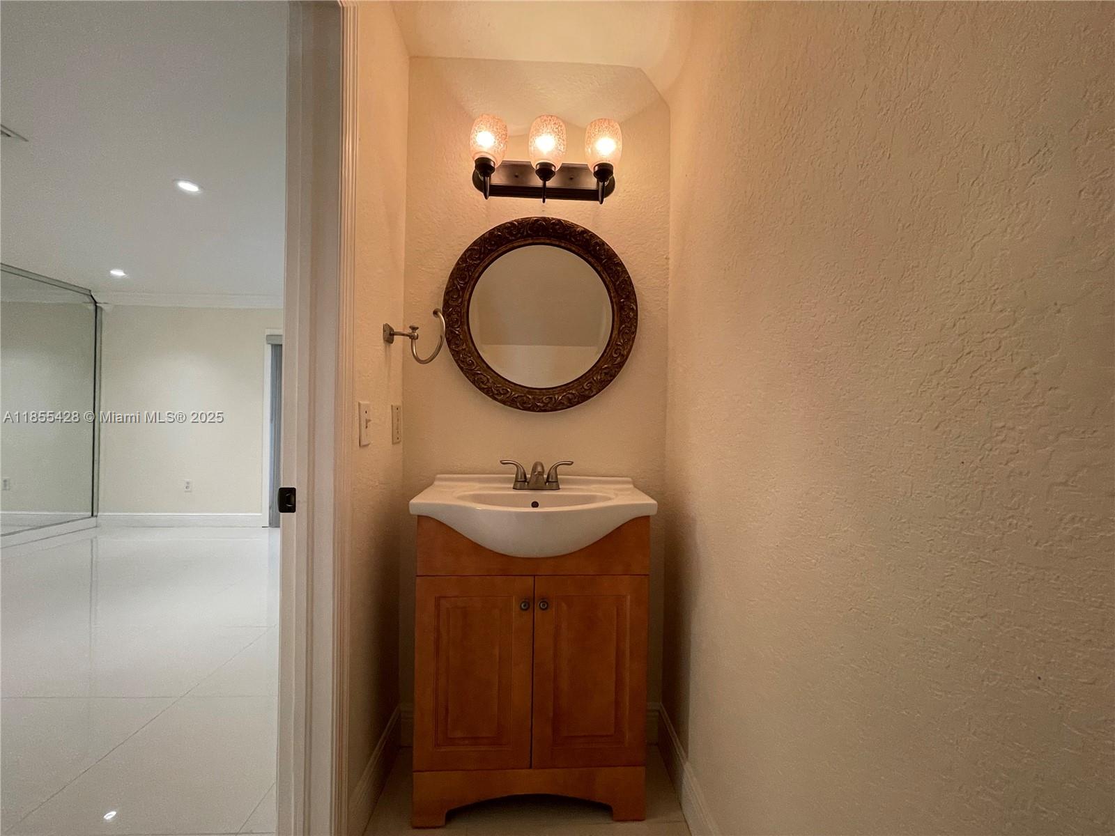 DOLPHIN VIEW CONDO - Residential Lease