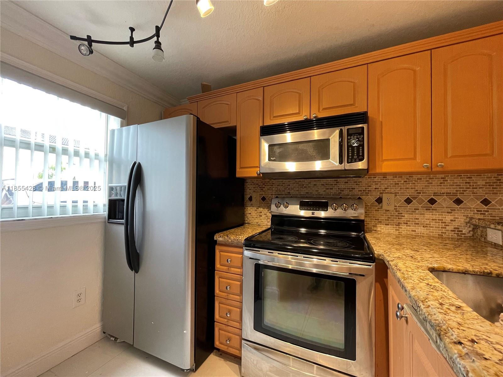 DOLPHIN VIEW CONDO - Residential Lease