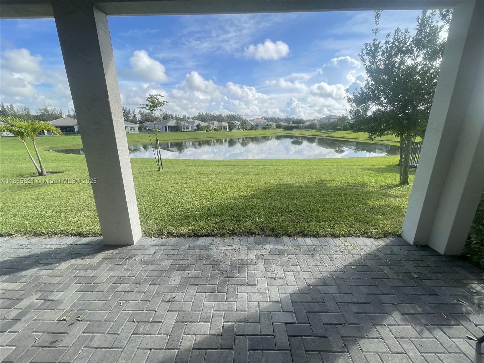 HAMMOCKS OF WESTLAKE PHAS - Residential