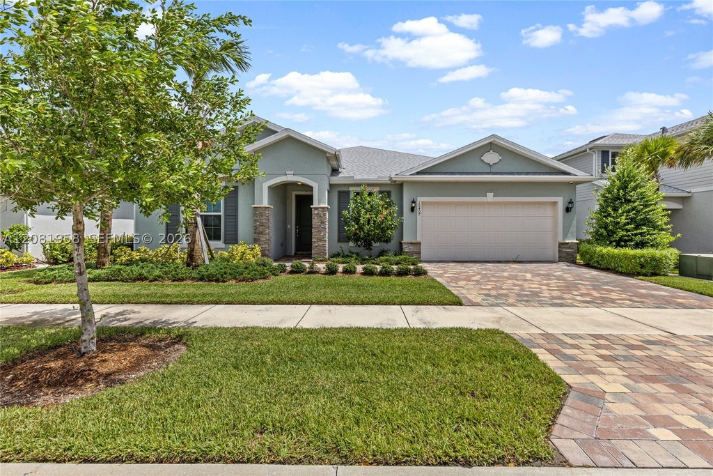 Photo of 10407 SW Captiva Dr #0, Port St Lucie, FL 34987 (MLS # A12081958)