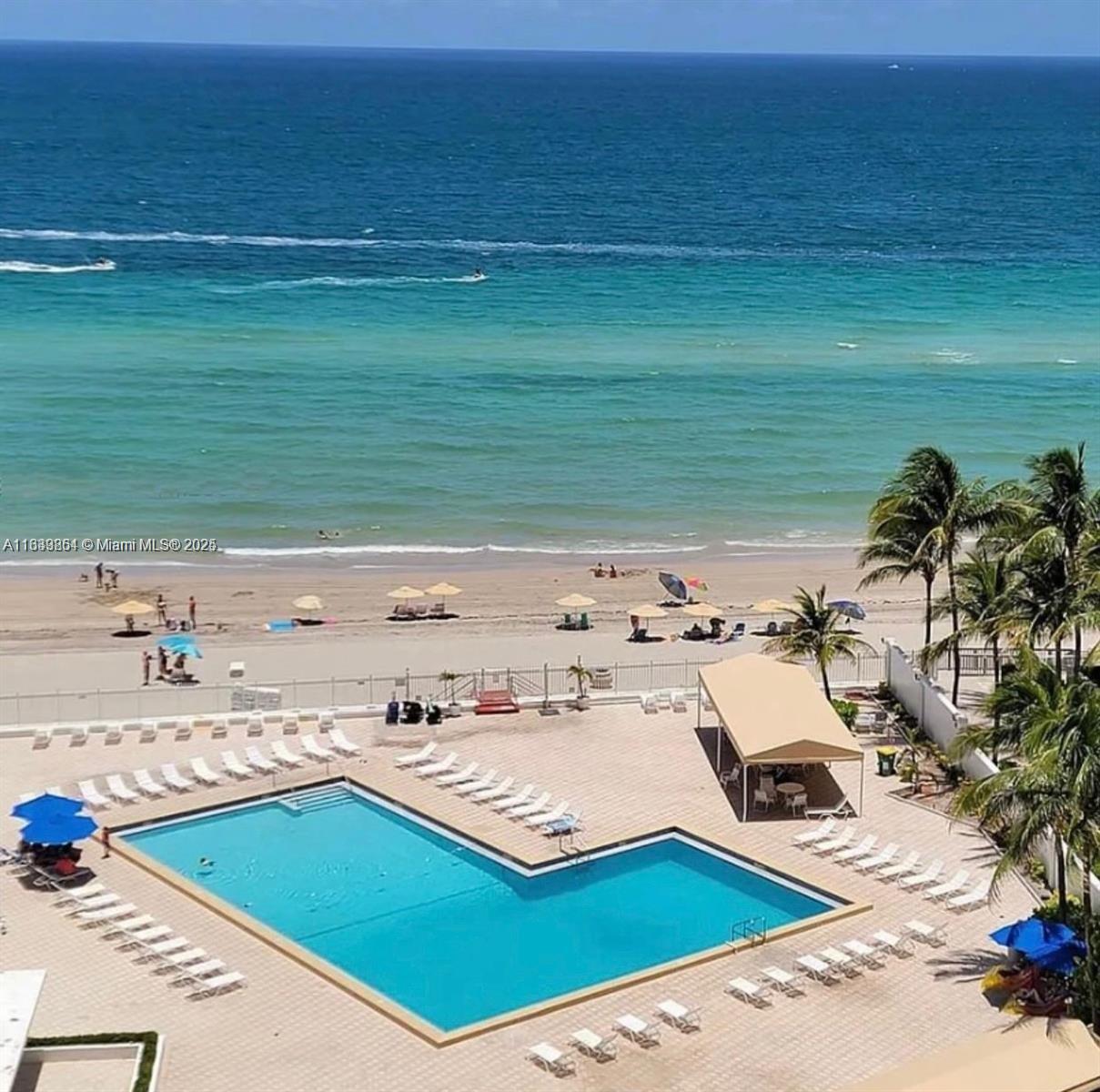 ALEXANDER TOWERS CONDO - Residential Lease