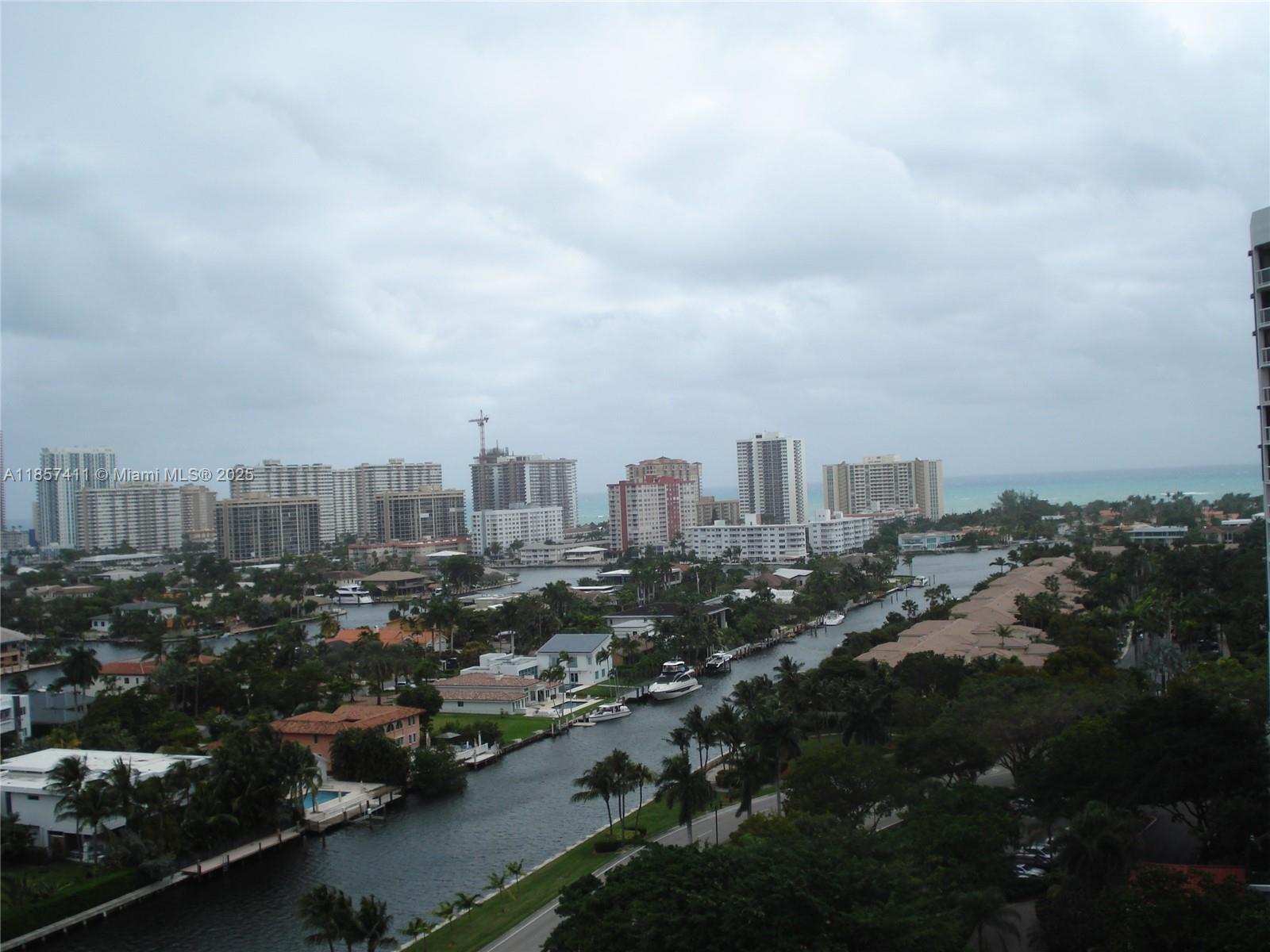 HARBOR TWS AT THE WATERWAY - Residential